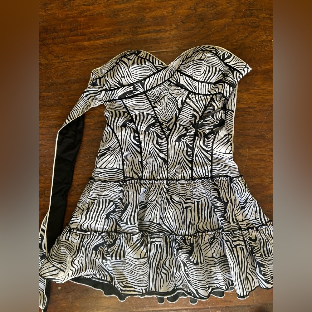bebe reversable dress